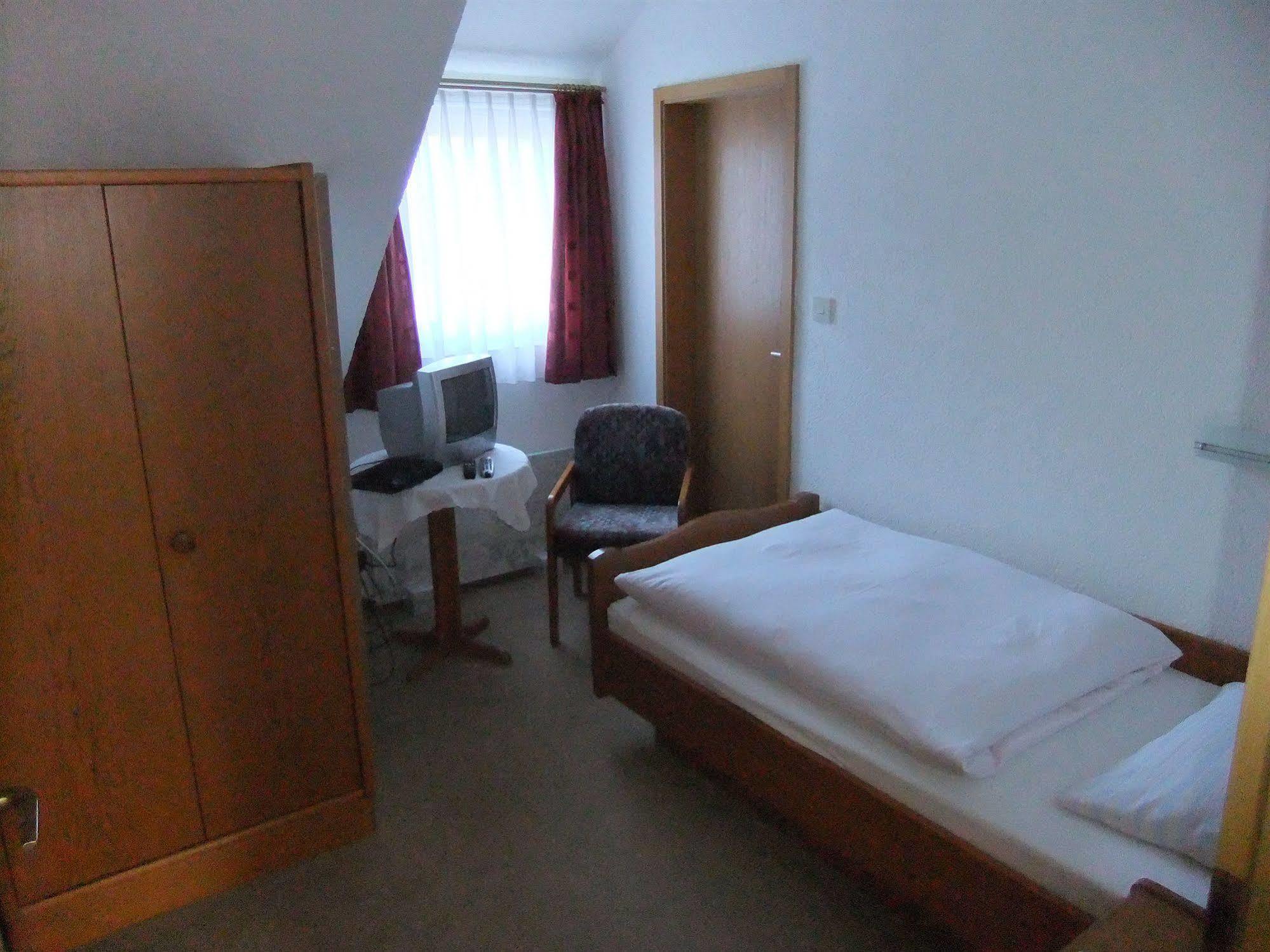 Gasthof Rotes Ross Zell im Fichtelgebirge Buitenkant foto
